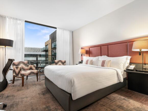 Superior Queen Balcony 509
