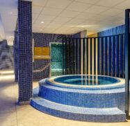 Jacuzzi